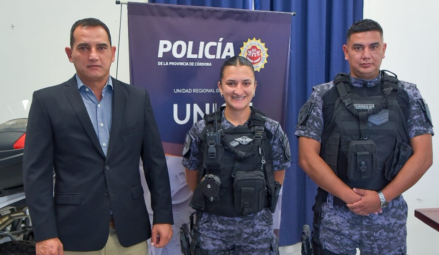 DISTINCIÓN AL VALOR Y LA CAPACITACIÓN: POLICÍAS SALVARON A UNA BEBA TRAS UNA EMERGENCIA CRÍTICA