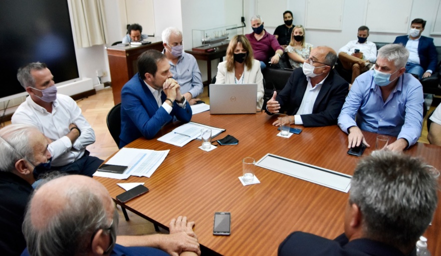 INTENDENTES JUSTICIALISTAS DEL DEPARTAMENTO UNIÓN SE REUNIERON CON FUNCIONARIOS DE LA NACIÓN