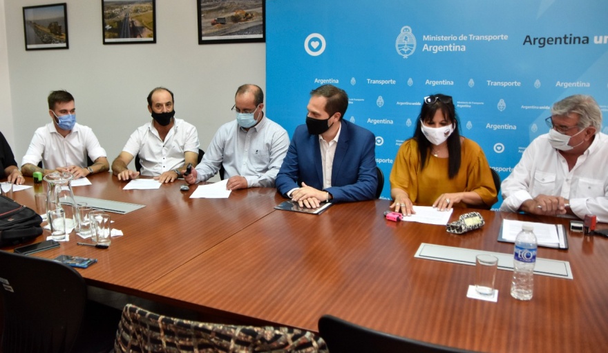 INTENDENTES JUSTICIALISTAS DEL DEPARTAMENTO UNIÓN SE REUNIERON CON FUNCIONARIOS DE LA NACIÓN
