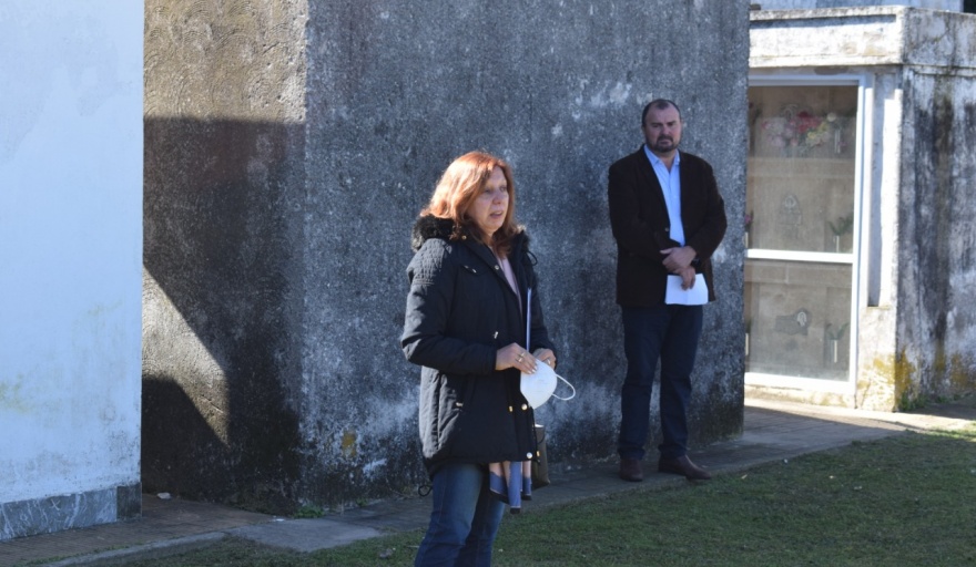 EMOTIVO HOMENAJE AL DESAPARECIDO INTENDENTE JORGE CURA