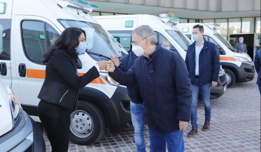 UNA AMBULANCIA 0 Km PARA EL HOSPITAL REGIONAL BELL VILLE