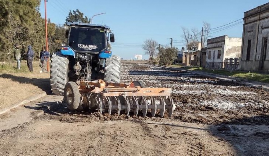 CINTRA: LA OBRA DE REPAVIMENTACIÓN DEL BV. SARMIENTO EN SU ETAPA FINAL