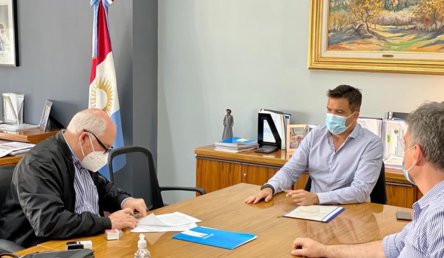 JUSTINIANO POSSE: LA PROVINCIA APORTA $15.000.000 PARA PAVIMENTACIÓN