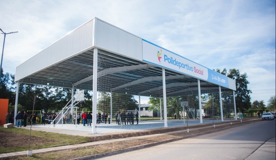 BELL VILLE YA DISFRUTA SU NUEVO POLIDEPORTIVO SOCIAL
