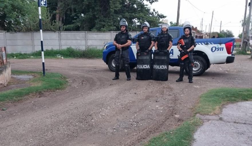 ALLANAMIENTO Y DETENCIÓN