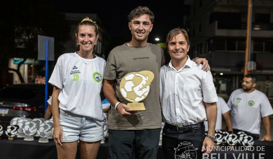 BELL VILLE CELEBRÓ A SUS DEPORTISTAS CON LOS PREMIOS "CONSAGRADOS"