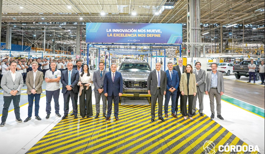 LLARYORA CELEBRÓ LA PRODUCCIÓN DE NUEVA PICK UP EN CÓRDOBA: “ES LA MEJOR NOTICIA INDUSTRIAL QUE ARGENTINA TIENE EN MUCHO TIEMPO”