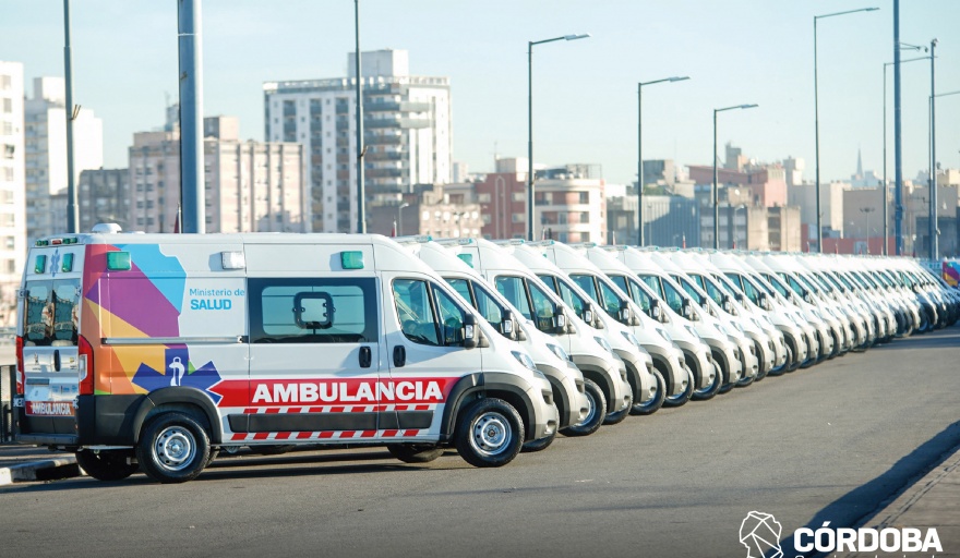 LLARYORA ENTREGÓ 66 NUEVAS AMBULANCIAS DE ALTA COMPLEJIDAD