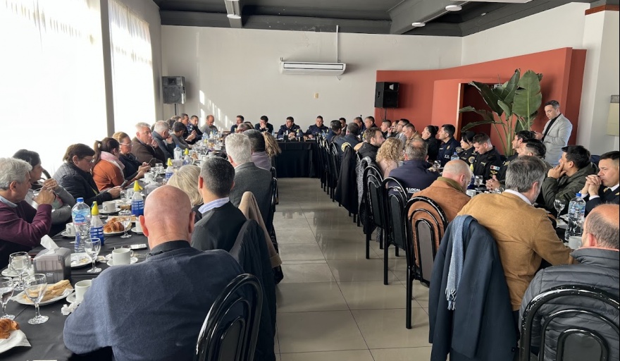 CONVERSATORIO SOBRE SEGURIDAD EN BELL VILLE