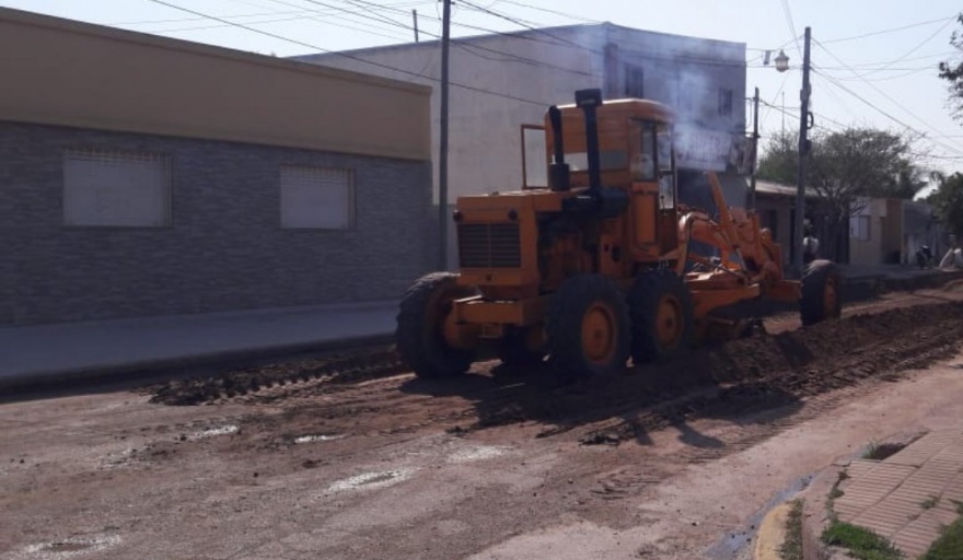 BALLESTEROS: dieron inicio las obras preliminares para pavimentar calles