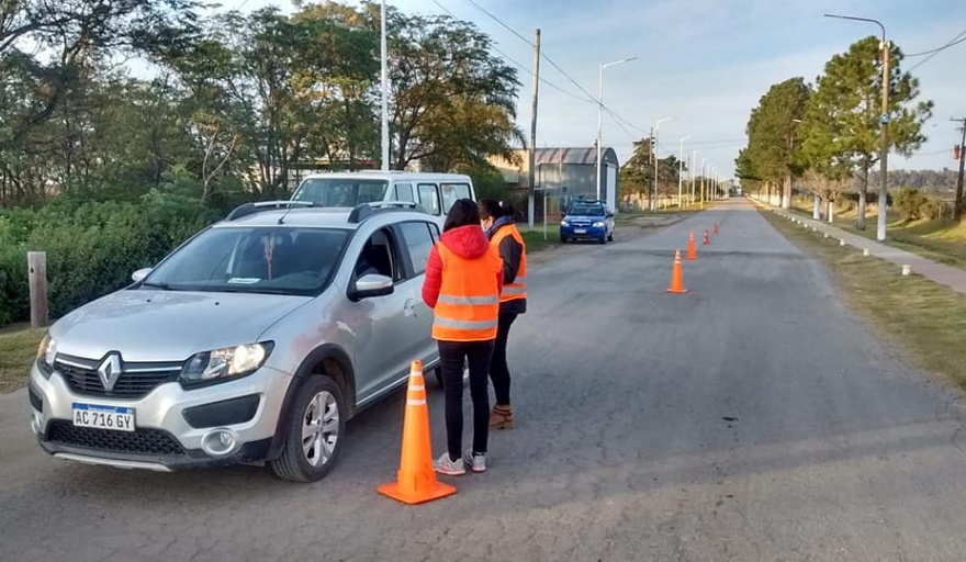 MONTE LEÑA: El municipio local hizo aporte de materiales al Destacamento Policial