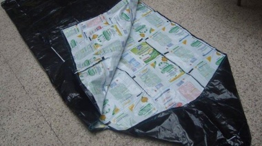 ALUMNOS DE ORDOÑEZ ELABORAN BOLSAS DE DORMIR CON SACHETS DE LECHE