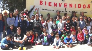 ARTISTAS Y ESTUDIANTES RURALES CREAN MÚSICA SOBRE PROBLEMÁTICAS SOCIOAMBIENTALES