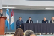 ENTREGARON KITS Y FIRMARON CONVENIO "JÓVENES AL VOLANTE" EN BELL VILLE