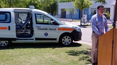 ENTREGARON UNIDADES DE TRASLADO SANITARIO A BALLESTEROS E IDIAZABAL