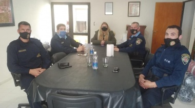 ANA ZUMARÁN: LA POLICÍA MEJORA EL SERVICIO DE SEGURIDAD CIUDADANA Y APORTARÁ UNA CAMIONETA