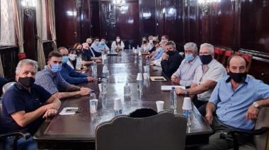 INTENDENTES JUSTICIALISTAS DEL DEPARTAMENTO UNIÓN SE REUNIERON CON FUNCIONARIOS DE LA NACIÓN