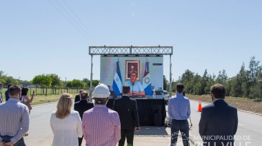 BELL VILLE: QUEDÓ INAUGURADO OFICIALMENTE EL ACCESO OESTE A LA CIUDAD POR CALLE CÓRDOBA.