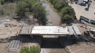 EL NUEVO PUENTE DE BELL VILLE ALCANZA EL 75% DE AVANCE