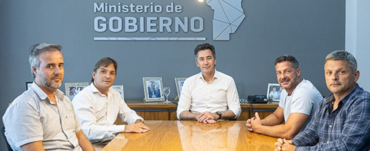 PAVIMENTARÁN CALLES ALEDAÑAS AL NUEVO HOSPITAL REGIONAL DE BELL VILLE