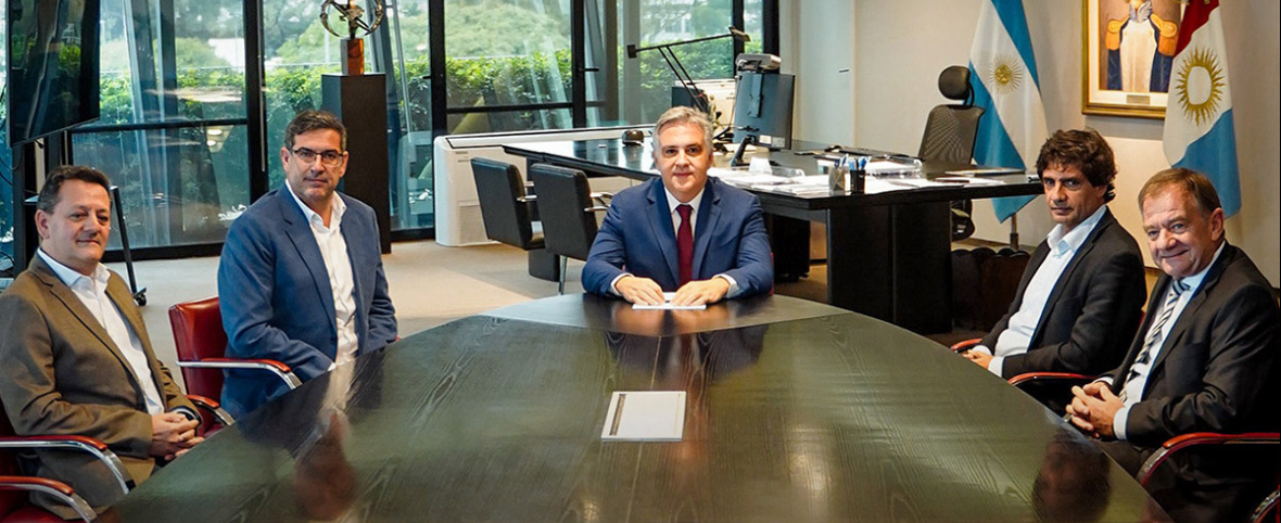 EL GOBERNADOR MARTÍN LLARYORA SUMA A ERCOLE FELIPPA Y HERNÁN LACUNZA A BANCOR