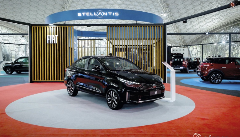 FIAC: LLARYORA DESTACÓ EL POTENCIAL DE LA INDUSTRIA AUTOMOTRIZ CORDOBESA