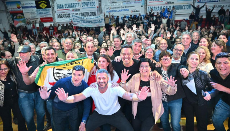 ABRAHAM GALO MOSTRÓ MUSCULATURA POLÍTICA EN EL CIERRE DE CAMPAÑA DE PROVINCIAS UNIDAS EN EL DEPARTAMENTO UNIÓN