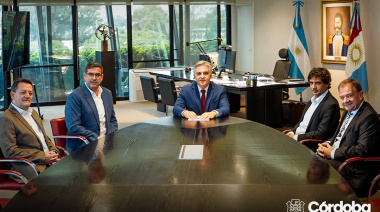 EL GOBERNADOR MARTÍN LLARYORA SUMA A ERCOLE FELIPPA Y HERNÁN LACUNZA A BANCOR
