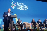 LLARYORA: “LA ECONOMÍA TIENE QUE ESTAR AL SERVICIO DEL HOMBRE, Y NO EL HOMBRE AL SERVICIO DE LA ECONOMÍA”